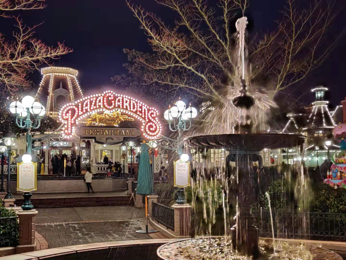/uploads/2019/12/mt_disneyparis2_07.jpg